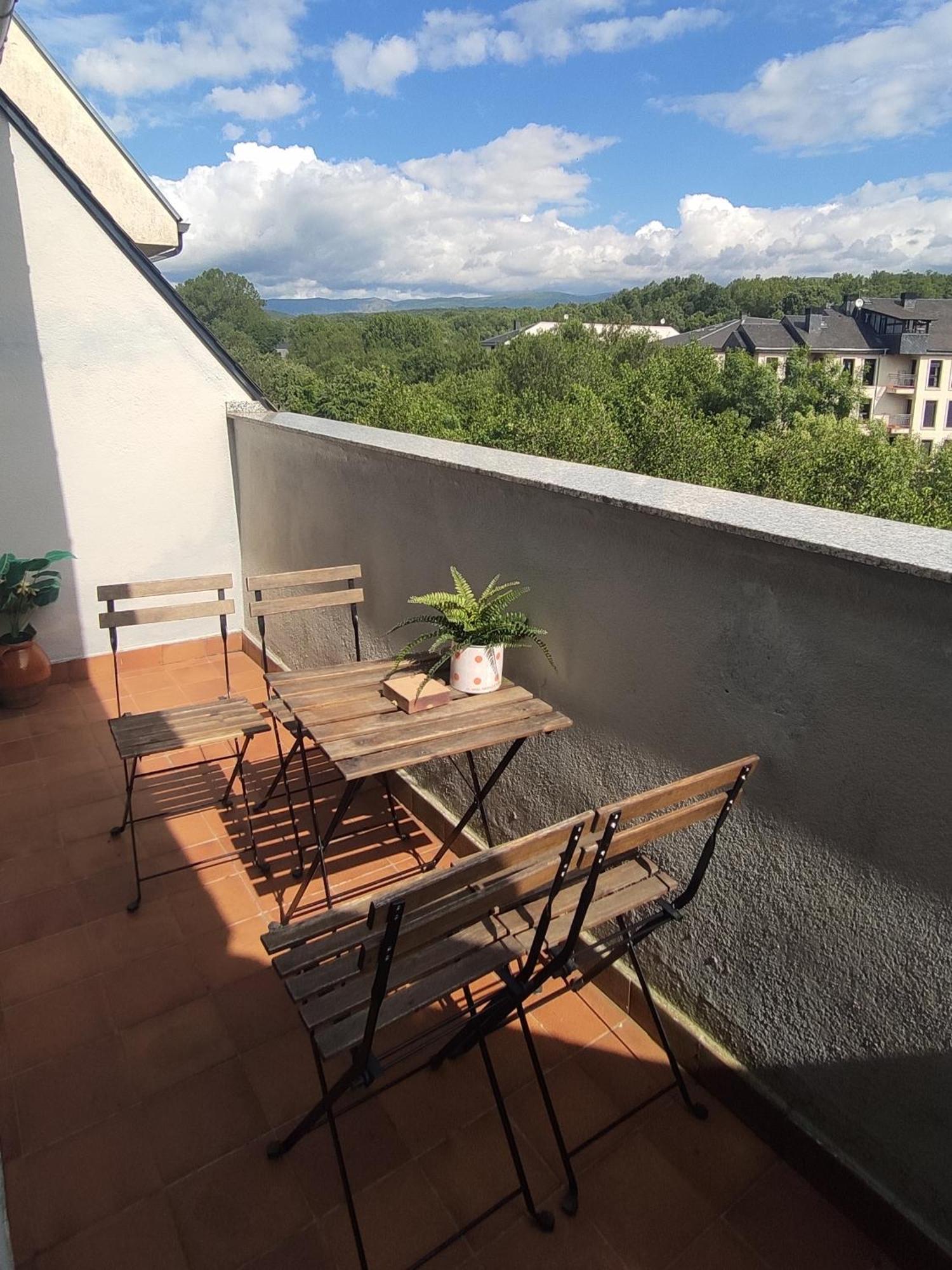 شقة Duplex Sanabria El Puente  المظهر الخارجي الصورة